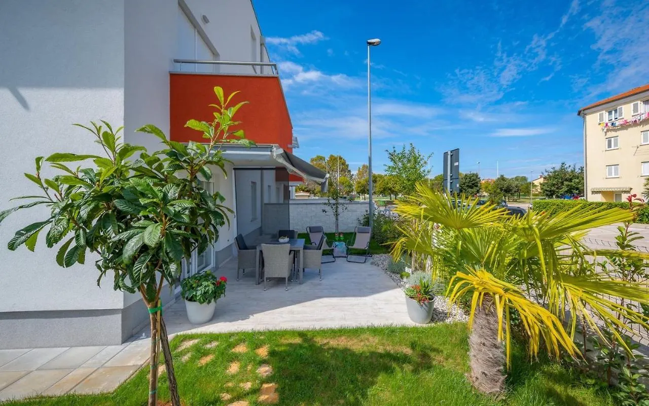 Sofia House With Apartment Umag